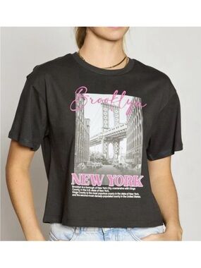 Brooklyn New York Graphic Tee - Black
